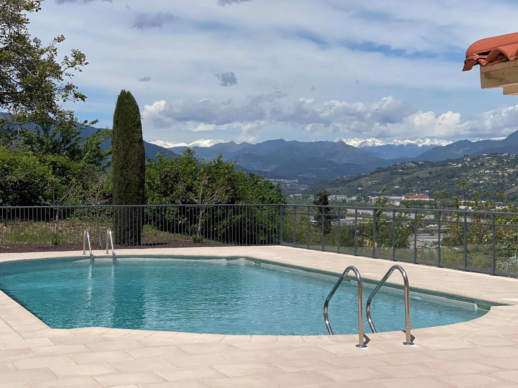 Superbe studio de 31m en rez de jardin Saint-Laurent-du-Var Buitenkant foto